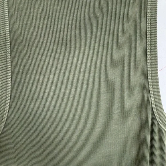 Old Navy Olive Sleeveless Maxi Dress with Side Slits - Picture 4 of 4